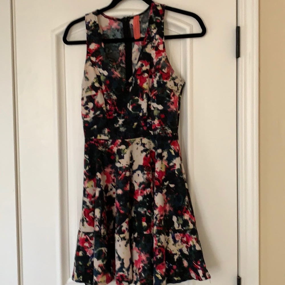 Sleeveless fit/flare mini dress